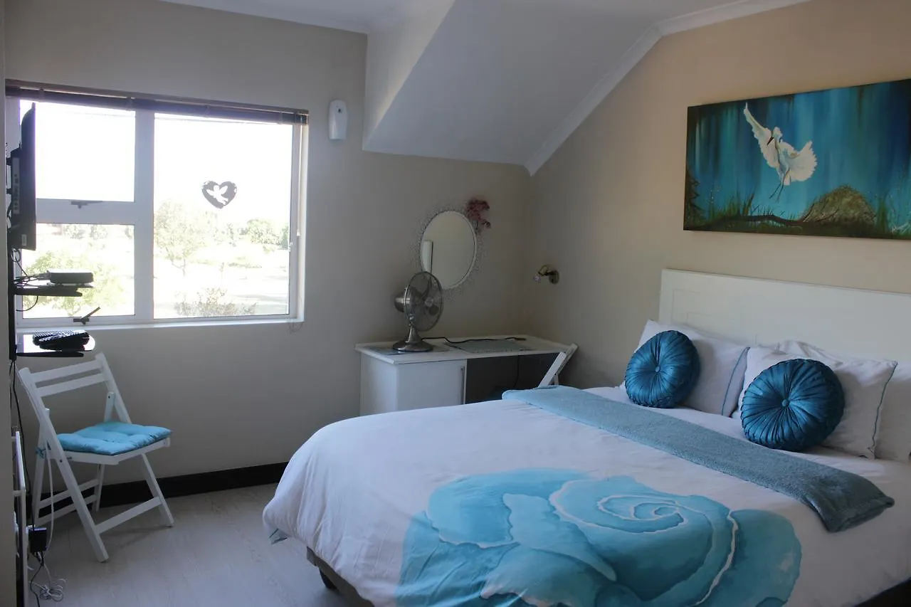Milas Place Somerset West